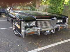 Louer une CADILLAC Eldorado de de 1976 (Photo 1)