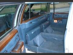 Louer une CADILLAC Fleetwood de de 1977 (Photo 5)