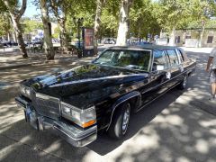 CADILLAC Fleetwood (Photo 2)