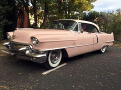 Louer une CADILLAC Sedan de Ville de de 1956 (Photo 1)