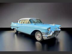 CADILLAC Sedan DeVille (Photo 1)
