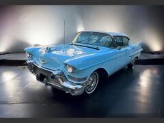 Louer une CADILLAC Sedan DeVille de de 1957 (Photo 2)