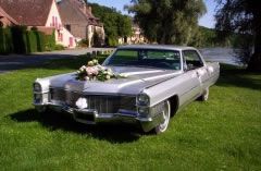 Louer une CADILLAC SEDAN DEVILLE de 1965 (Photo 2)