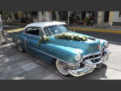 Louer une CADILLAC Série 62 de de 1953 (Photo 2)