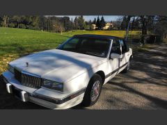 Louer une CADILLAC Seville  de de 1990 (Photo 2)