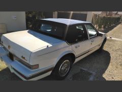 Louer une CADILLAC Seville  de de 1990 (Photo 3)