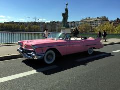 CADILLAC Srie 62 Rose (Photo 1)
