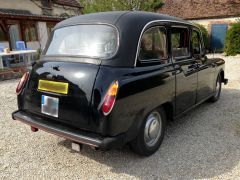 Louer une CARBODIES Taxi Anglais de de 1990 (Photo 3)