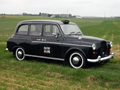 CARBODIES Taxi Anglais (Photo 2)