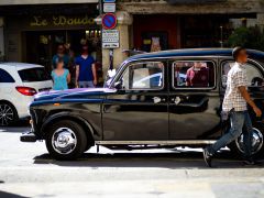 CARBODIES Taxi Anglais (Photo 3)