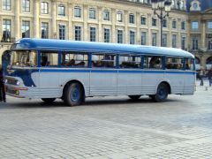 Louer une CHAUSSON Bus AP  522 de de 1959 (Photo 2)