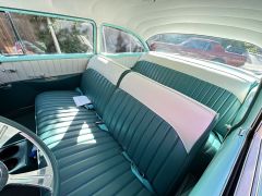 CHEVROLET 210 Sedan (Photo 2)