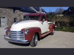 Louer une CHEVROLET 3100 Pick Up de de 1952 (Photo 1)