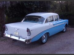 Louer une CHEVROLET Bel Air  de de 1956 (Photo 2)