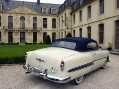 Louer une CHEVROLET Bel Air de de 1953 (Photo 4)