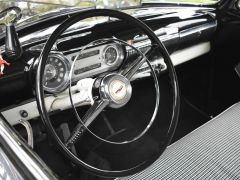 Louer une CHEVROLET Bel Air de de 1954 (Photo 5)