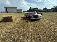 Louer une CHEVROLET C10 de de 1970 (Photo 2)