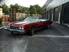 Louer une CHEVROLET Caprice Convertible de de 1973 (Photo 2)