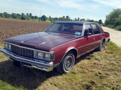 Louer une CHEVROLET Caprice de 1979 (Photo 0)