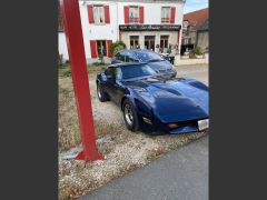 Louer une CHEVROLET Corvette 250CV de de 1981 (Photo 4)