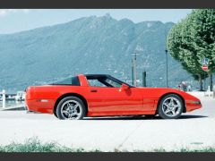 Louer une Chevrolet Corvette C4 ZR1 de de 1991 (Photo 3)