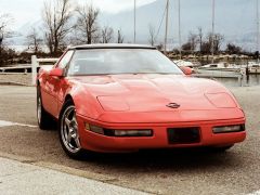Louer une Chevrolet Corvette C4 ZR1 de de 1991 (Photo 4)