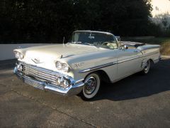 Louer une CHEVROLET Impala de 1958 (Photo 0)