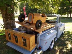 Louer une CHEVROLET Pick Up Rats Style de de 1958 (Photo 4)