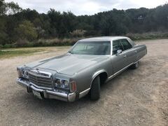 CHRYSLER NEW YORKER Brougham Four Doors  (Photo 1)