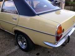 Louer une CHRYSLER 180 de de 1973 (Photo 2)