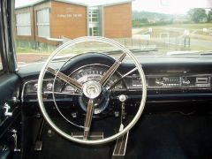 Louer une CHRYSLER 300 de de 1966 (Photo 4)