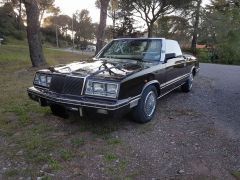 Louer une CHRYSLER Le Baron  de de 1983 (Photo 2)