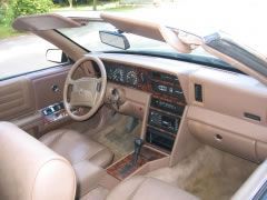 Louer une CHRYSLER Le Baron de de 1988 (Photo 2)