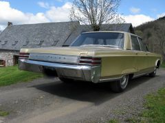 Louer une CHRYSLER New Yorker de de 1967 (Photo 2)