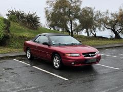 Louer une CHRYSLER Stratus  de de 1996 (Photo 2)