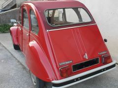 Louer une CITROËN 2 CV de de 1966 (Photo 3)