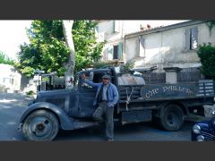 Louer une CITROËN 23 RU de de 1953 (Photo 1)