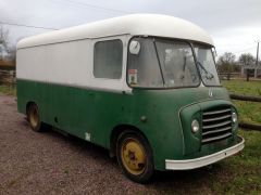 Louer une CITROËN 2350 HLZ de de 1960 (Photo 2)