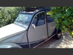 Louer une CITROËN 2CV 6 Charleston de de 1986 (Photo 2)