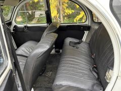 Louer une CITRO&Euml;N 2CV 6 CLUB de de 1985 (Photo 4)