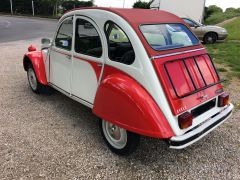 Louer une CITROËN 2CV 6 Dolly de de 1985 (Photo 2)