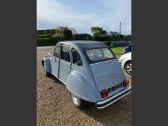 Louer une CITROËN 2CV 6 de de 1977 (Photo 3)