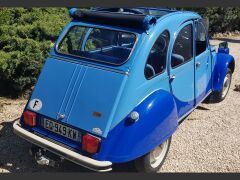 Louer une CITROËN 2CV 6 de de 1979 (Photo 4)