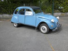 Louer une CITROËN 2CV 6 de de 1980 (Photo 2)