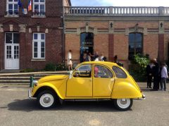 Louer une CITROËN 2CV 6 de de 1980 (Photo 2)