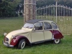 Louer une CITROËN 2CV 6 de de 1981 (Photo 1)