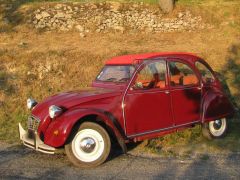 Louer une CITROËN 2CV 6 de de 1982 (Photo 2)