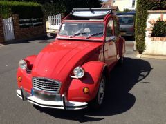 Louer une CITROËN 2CV 6 de 1982 (Photo 1)