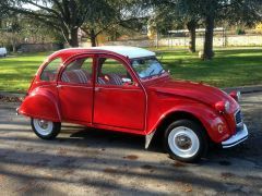 Louer une CITROËN 2CV 6 de de 1983 (Photo 2)