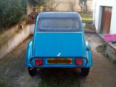 Louer une CITROËN 2CV 6 de de 1984 (Photo 3)